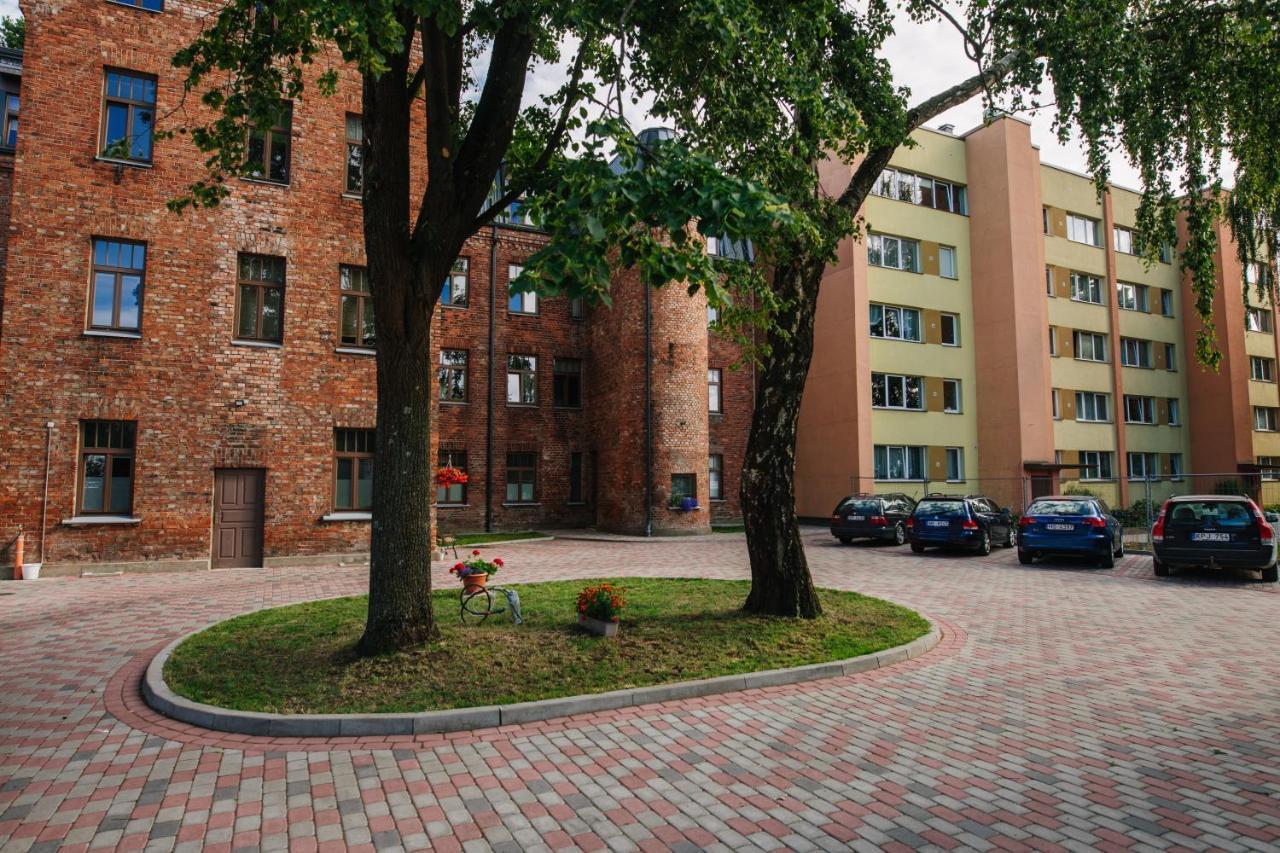 Kronu Nami Apartment Liepaja Bagian luar foto