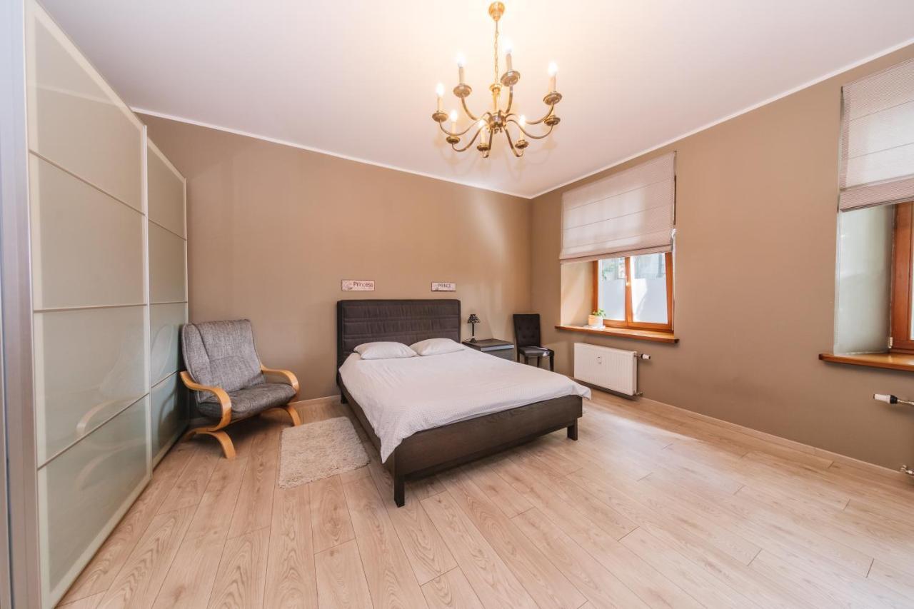 Kronu Nami Apartment Liepaja Bagian luar foto